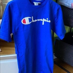 Men’s champion shirt